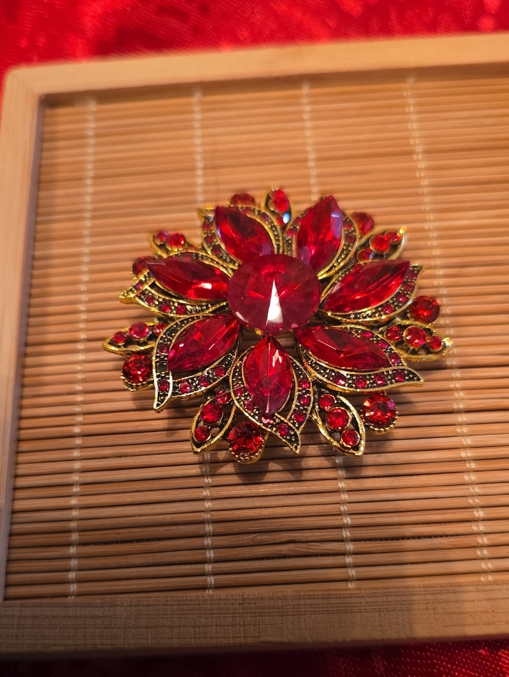 Red Floral Crystal Brooch - Gold Tone Women’s Jewelry